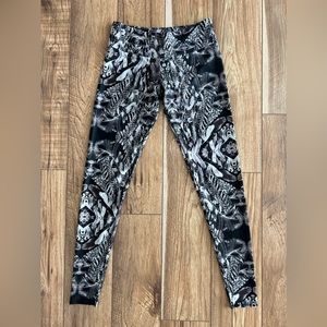 Free People Movement Legging with Feather Design Size S/M